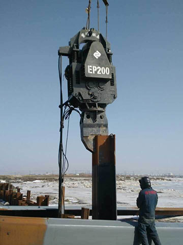 EP200偏心力矩可調(diào)振動(dòng)錘