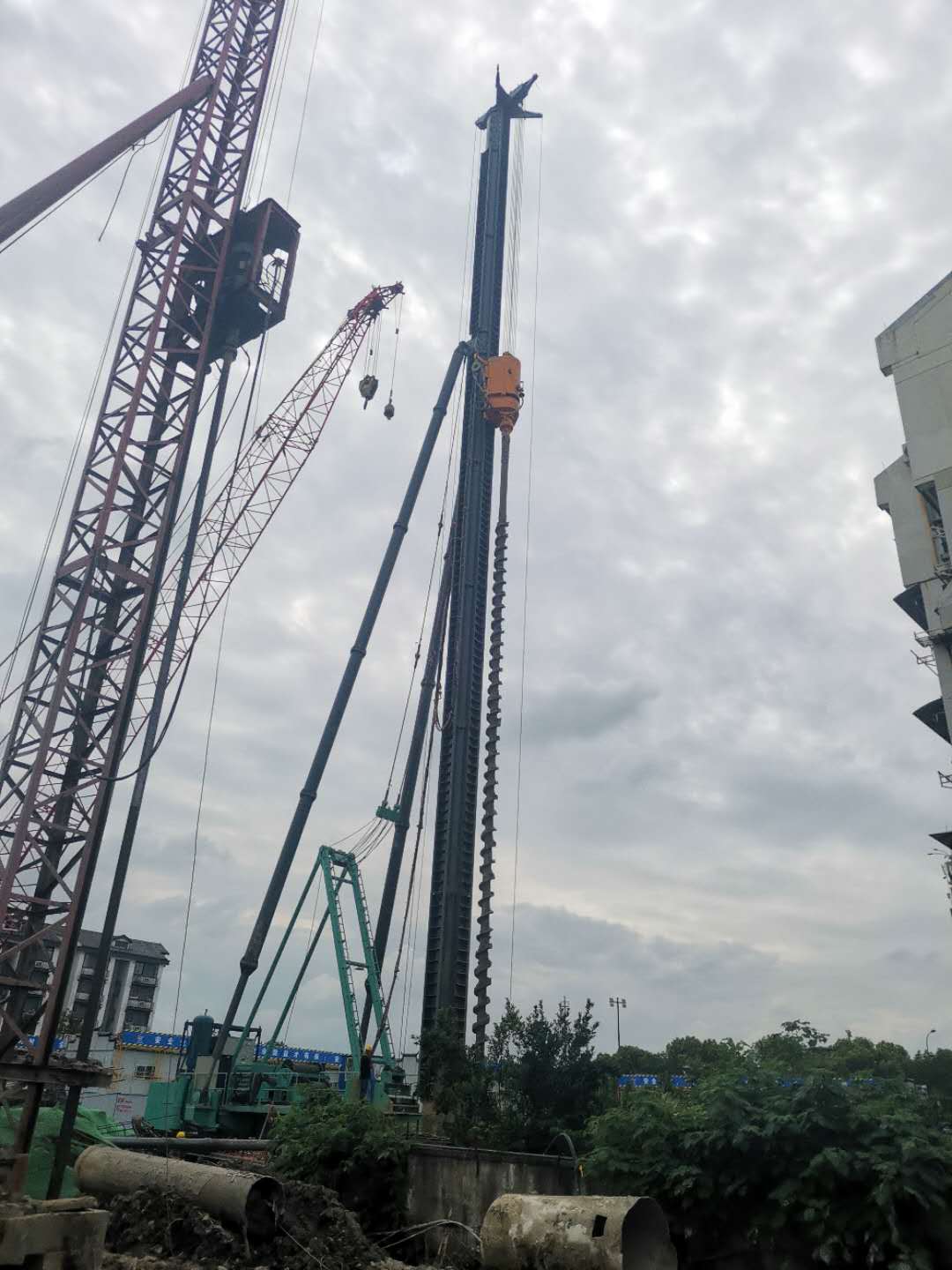 大扭矩長螺旋鉆機