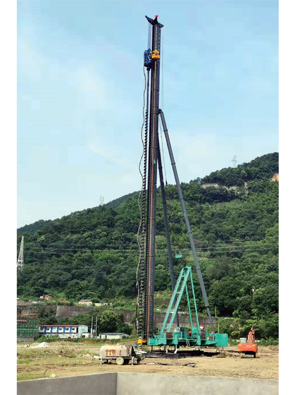 大扭矩長螺旋鉆機